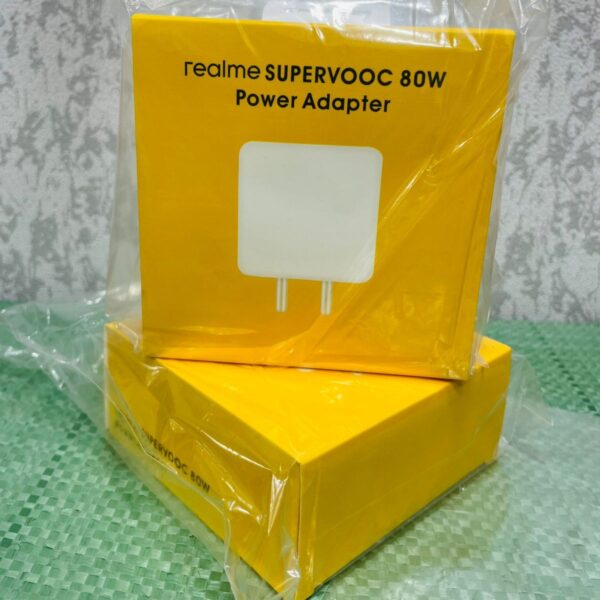 Realme Super Vooc 80W Adapter